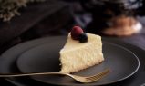 Cheesecake de vanilie – o rețetă economică și fără coacere