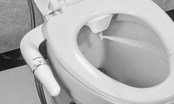 Toaletele inteligente, noul trend în igiena personală