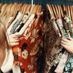 Stilul la îndemâna oricui: aplicaţii şi servicii oferite de magazilele de haine